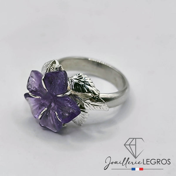Bague Améthyste et Diamants Or 18 carats Taille 54 et sur Bague Améthyste et Diamants Or 18 carats Taille 54 et sur