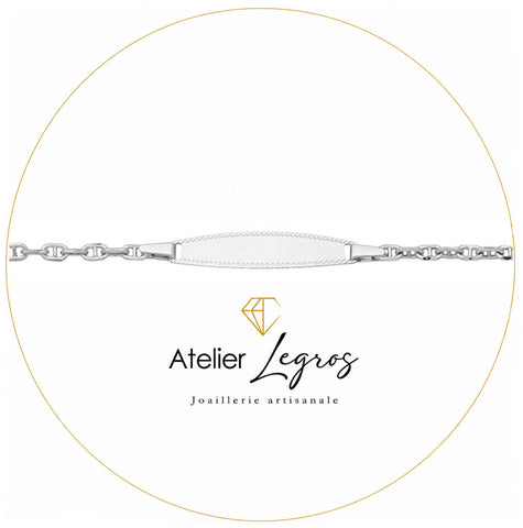 Bijou Gourmette personnalisée bébé bracelet prénom plaque ovale maille forçat marine Or blanc 18 carats joaillerie legros bijouterie
