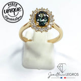 Bijou Bague entourage saphir teal et diamants en or jaune 18 carats joaillerie legros bijouterie