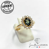 Bijou Bague entourage saphir teal et diamants en or jaune 18 carats joaillerie legros bijouterie