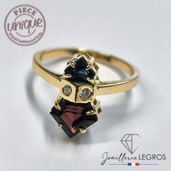 Bijou Bague unique en or jaune 18 carats avec diamants, grenat pentagonale & saphir d’Auvergne joaillerie legros bijouterie