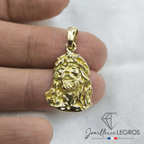 Bijou Médaille Jésus Visage du Christ Pendentif or 18 carats joaillerie legros bijouterie