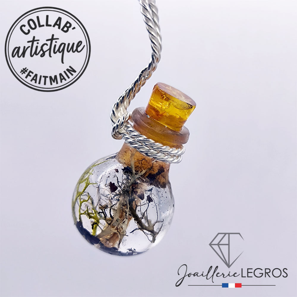 Bijou Pendentif Fiole avec champignon bouchon d'ambre Résine et Argent 925 joaillerie legros bijouterie