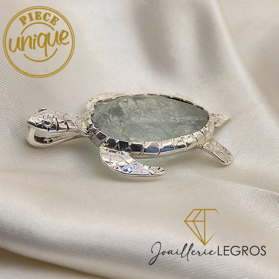 Bijou Pendentif Tortue en Argent Massif pierre semi précieuse Aigue Marine joaillerie legros bijouterie