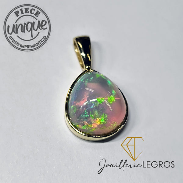 Bague antique en or 14 carats avec opale naturelle et émeraude – W&W Jewelry Bague antique en or 14 carats avec opale naturelle et émeraude – W&W Jewelry