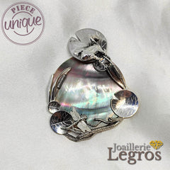 Bijou Pendentif Grenouille "Rêve d'eau douce" Nacre et Argent 925 joaillerie legros bijouterie
