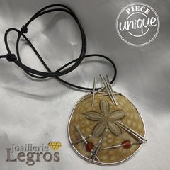 Bijou Talisman oursin fossile pierres de cornaline et argent 925 joaillerie legros bijouterie