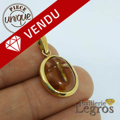 Bijou Pendentif cabochon agate cornaline croix et or jaune 18 carats joaillerie legros bijouterie