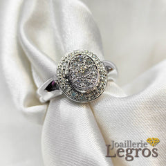 Bijou Bague diamants or blanc 18 carats entourage et pavage diamants "blanc pétillant" joaillerie legros bijouterie
