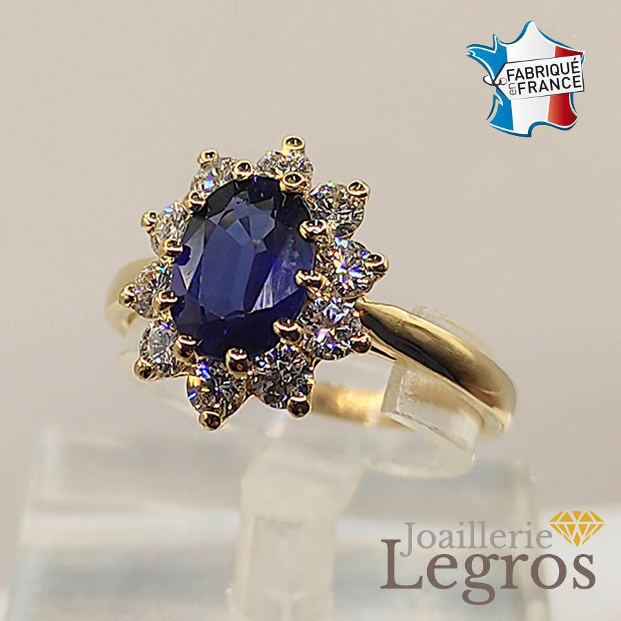 Bijou Bague fiançailles "Diana": Bague saphir entourage diamants or jaune 18 carats joaillerie legros bijouterie