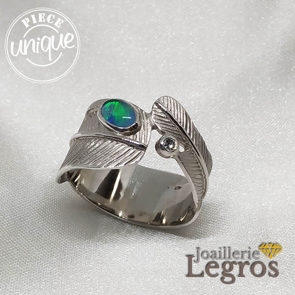 Bijou Opale Bague plume en or blanc 18 carats et son diamant joaillerie legros bijouterie