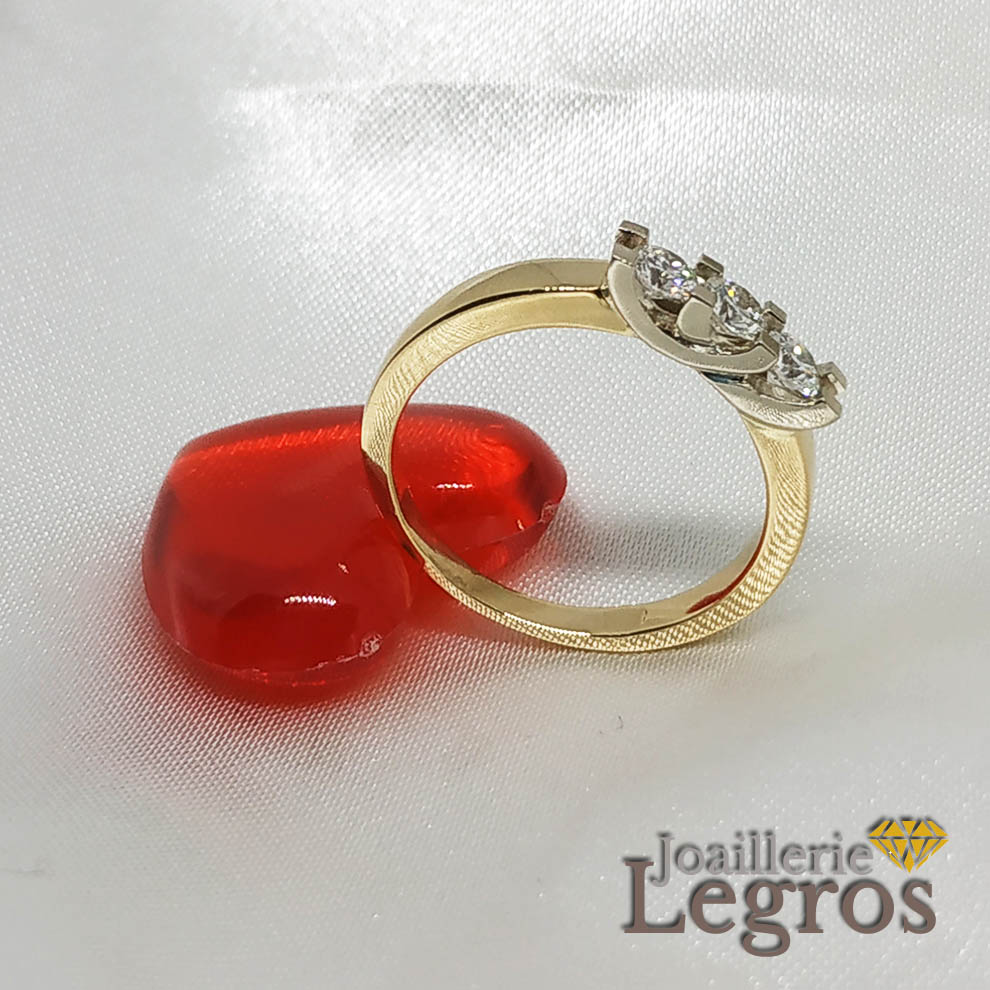Bijou Bague Or jaune Or blanc et 3 diamants joaillerie legros bijouterie
