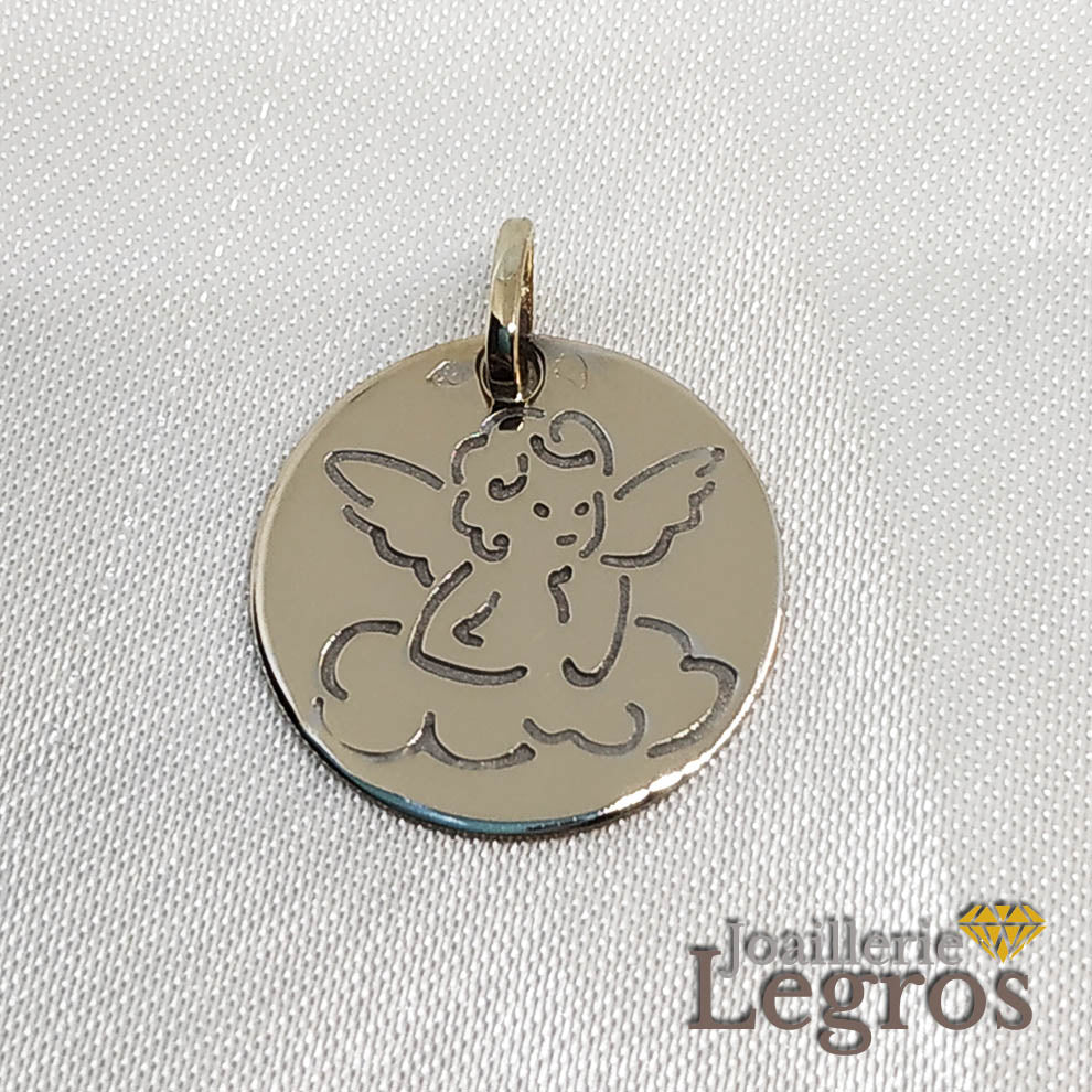Bijou Médaille ange moderne or 18 carats Baptême joaillerie legros bijouterie
