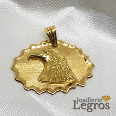Bijou Pendentif Aigle tête d'aigle en or jaune 18 carats joaillerie legros bijouterie