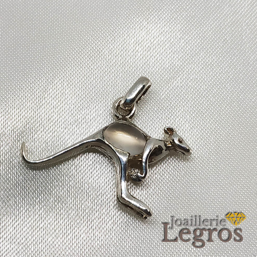 Bijou Pendentif Kangourou en argent 925 et sa pierre de lune joaillerie legros bijouterie