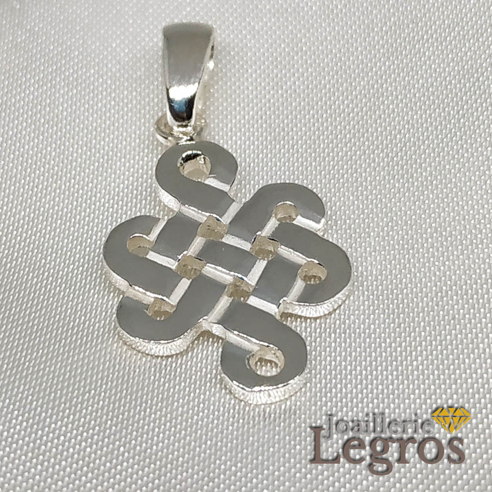 Bijou Pendentif Noeud sans fin tibétain en argent 925 joaillerie legros bijouterie
