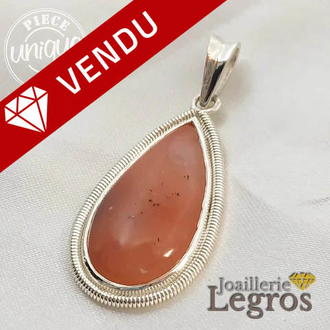 Bijou Pendentif Opale rose du Pérou en argent 925 joaillerie legros bijouterie