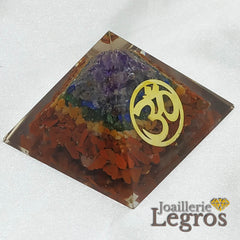 Bijou Pyramide orgonite des 7 chakras Aum Om ॐ joaillerie legros bijouterie