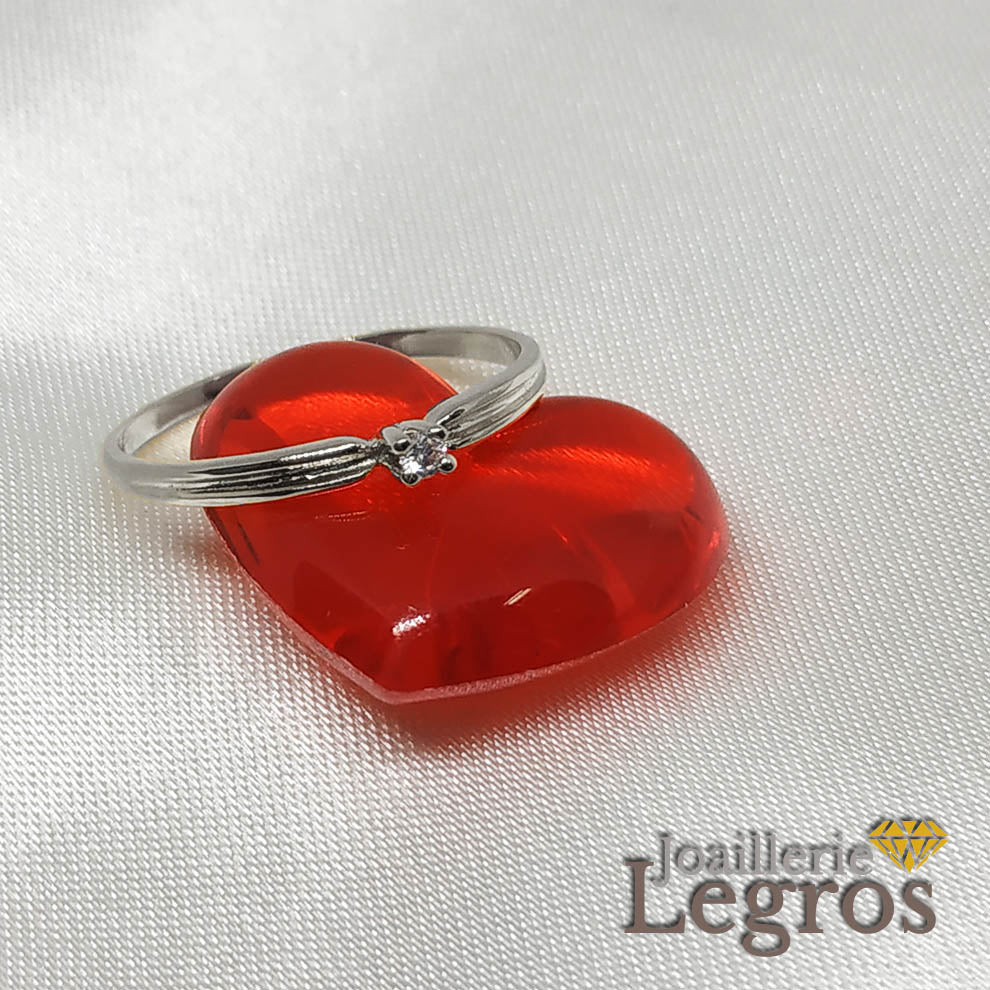 Bijou Bague de fiançailles solitaire diamant or 18 carats joaillerie legros bijouterie
